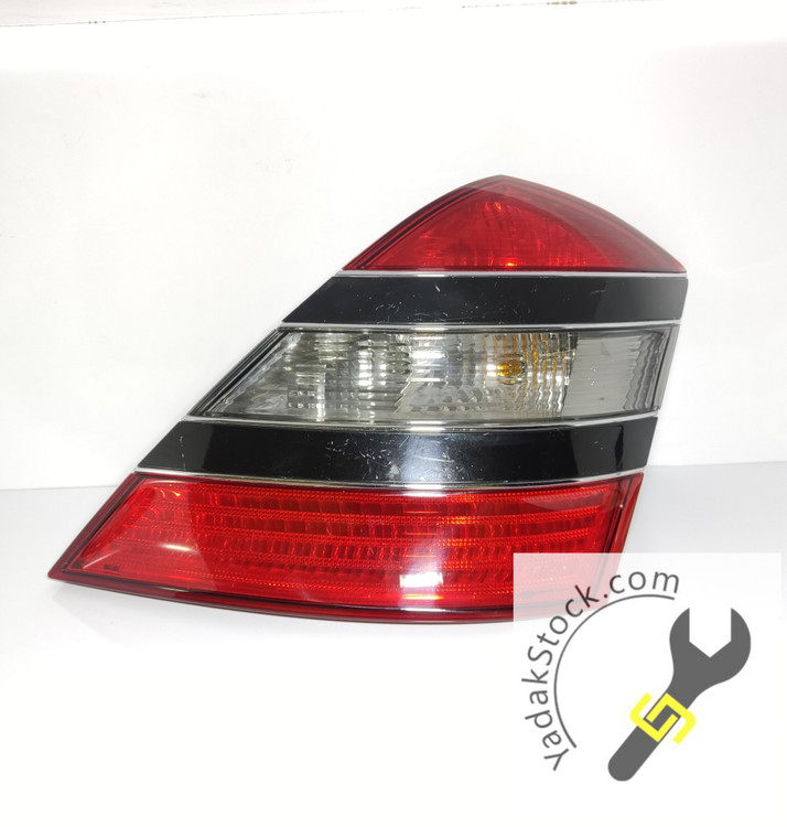 چراغ عقب راست بنز S350